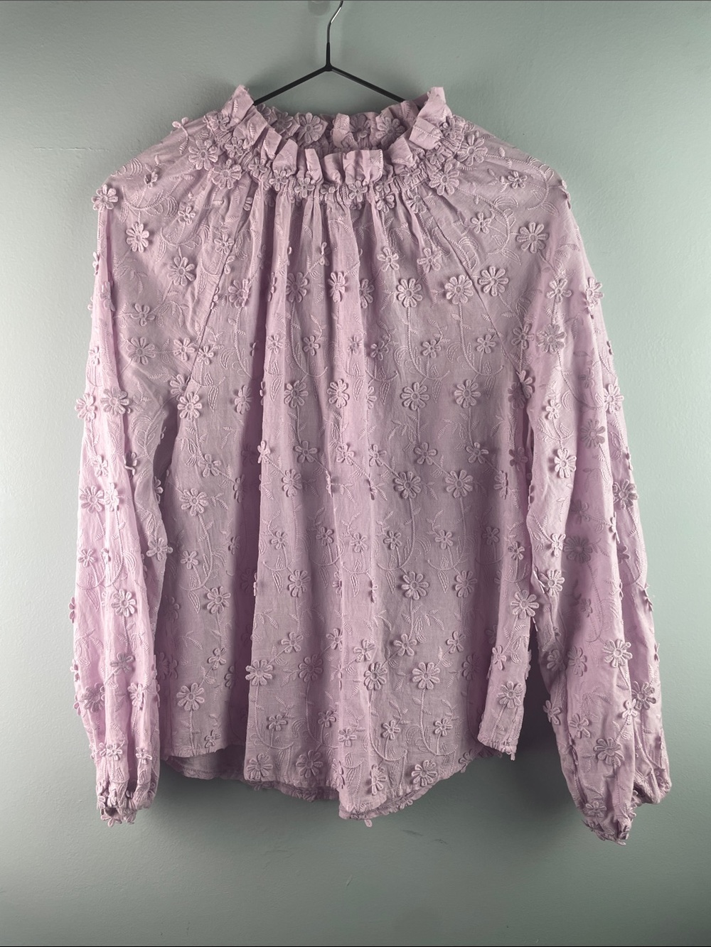 Ann Taylor Lavender Floral Embroidered Long-Sleeve Blouse Size S